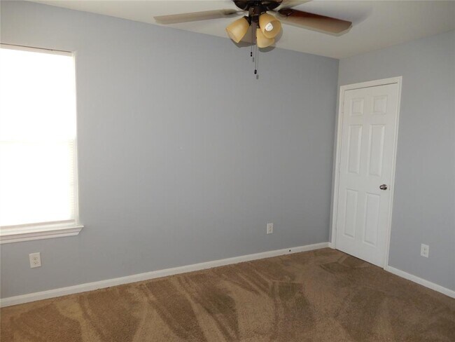 Building Photo - 17115 Wilthorne Gardens Ct