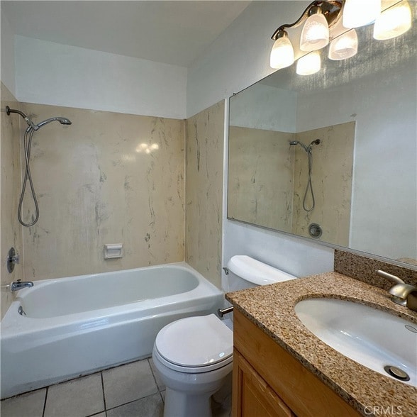 Building Photo - 10235 Lurline Ave