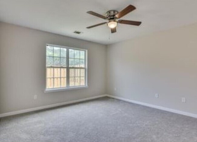 Building Photo - 1133 Bison Way