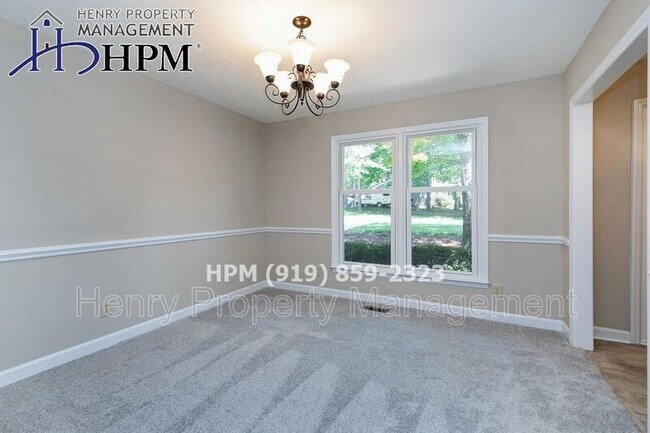 Building Photo - 1104 Apache Ln