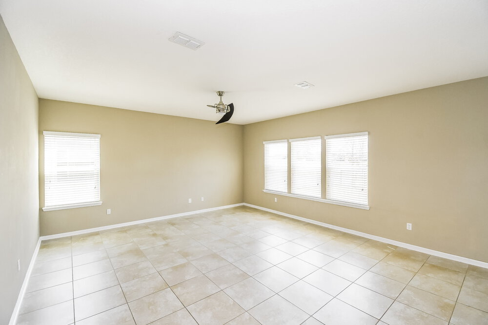 Building Photo - 918 Glendale Ln