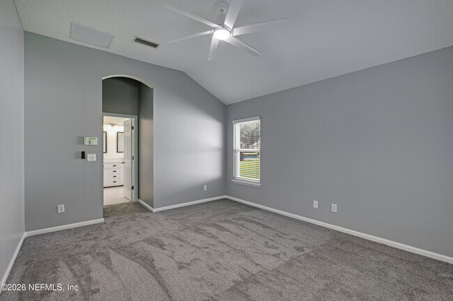 Building Photo - 695 Sid Dr