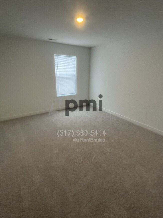 Building Photo - 10819 Gate Cir