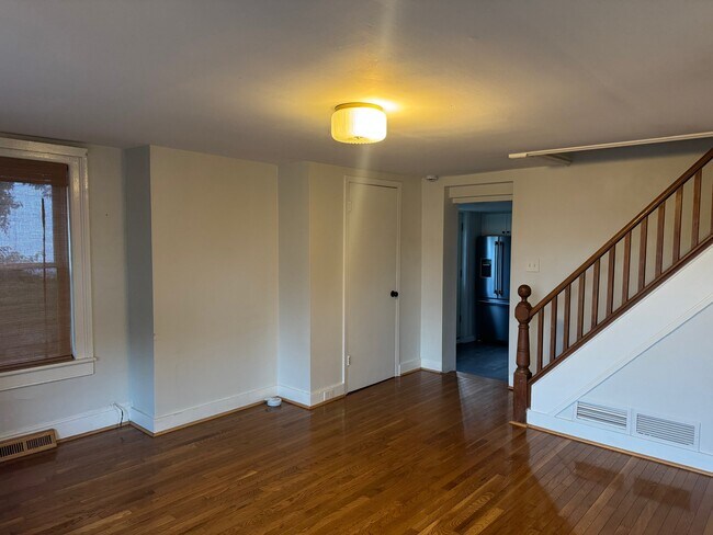Building Photo - 25 Hibernia Ave