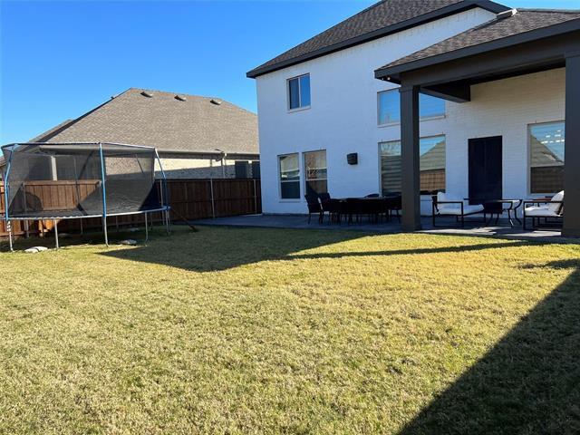 Building Photo - 3517 Iron Horse Dr