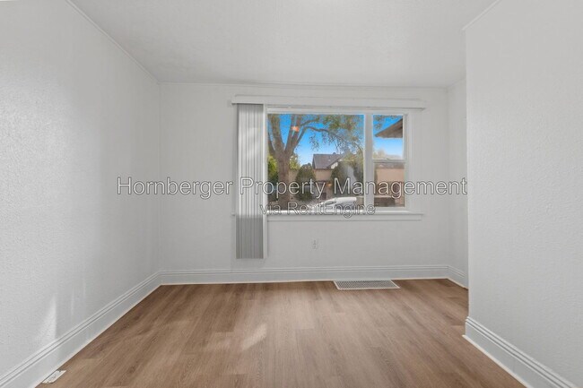 Building Photo - 1509 N Wall St