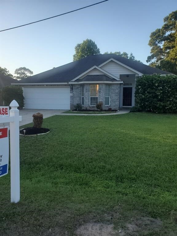 Building Photo - 254 Maple Ln