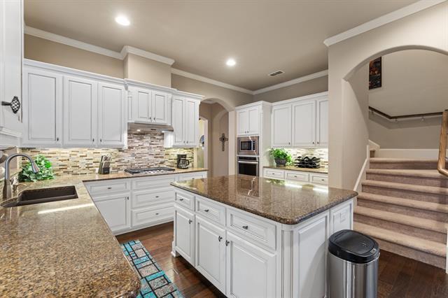 Building Photo - 4711 Taylor Ln
