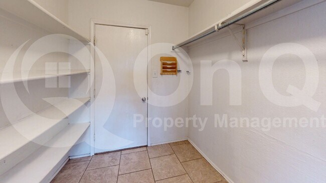Building Photo - 4137 Capstone Dr