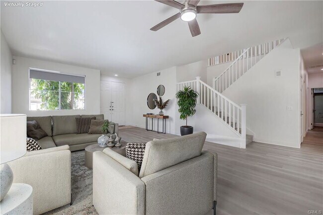 Building Photo - 65 Declaration Pl