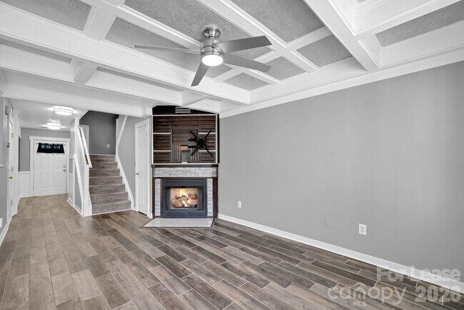 Building Photo - 9653 Terrier Way