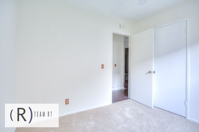 Building Photo - Lovely Single Story Home in Rancho Cucamonga