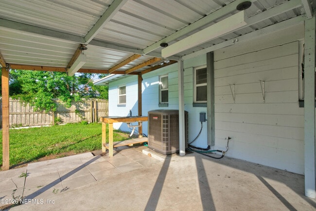 Building Photo - 442 Ameca Ave