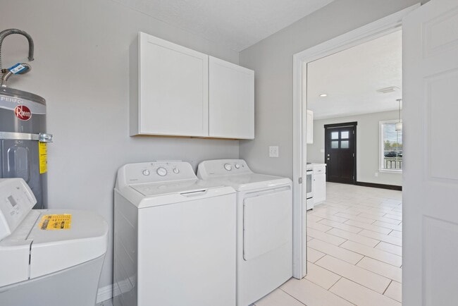 Building Photo - 4-Bed 2-Bath Hidden Gem on a Quiet Cul-de-Sac in Idaho Falls – Move-In Ready!