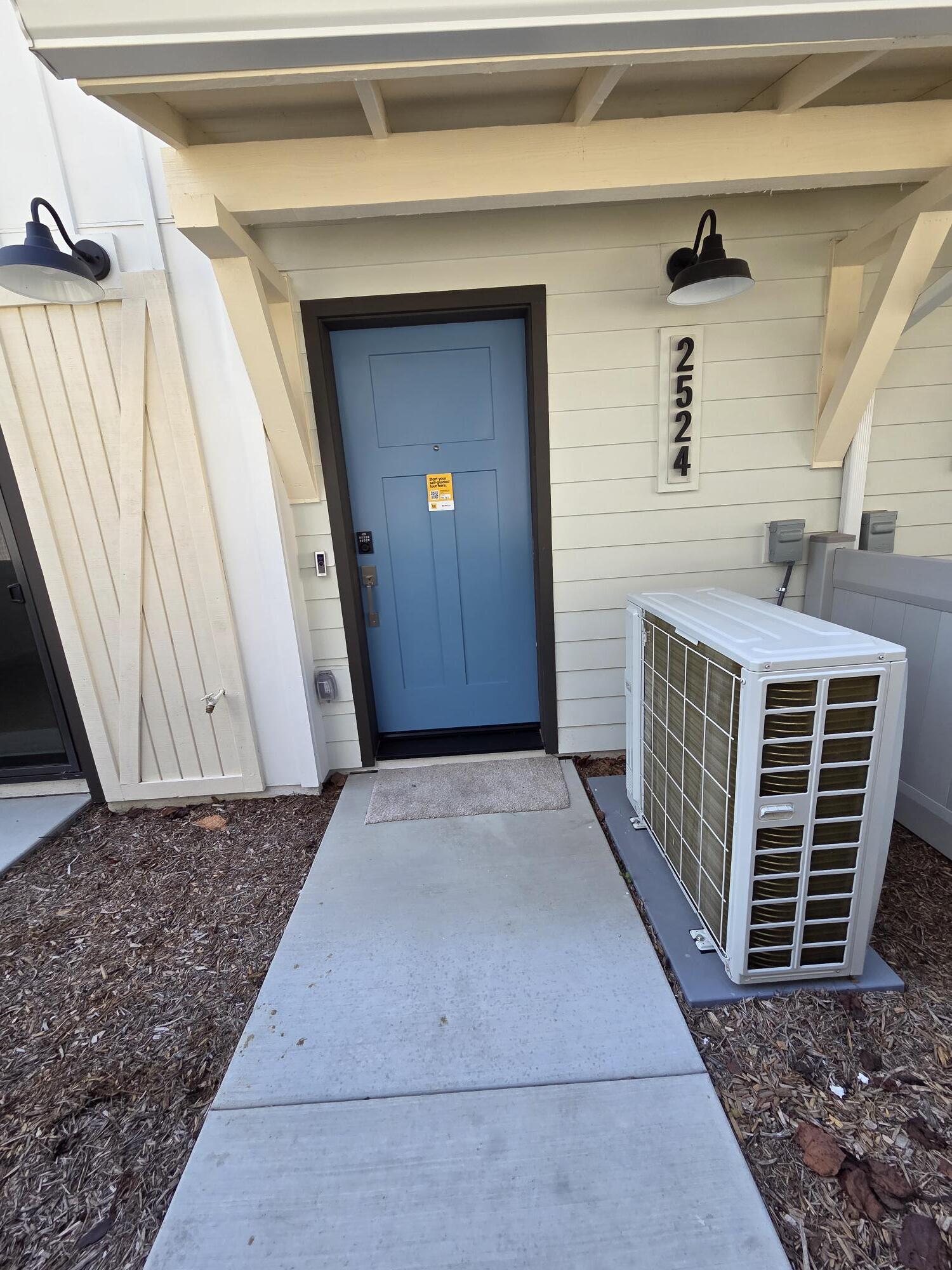 Building Photo - 2524 Chamomile Ln