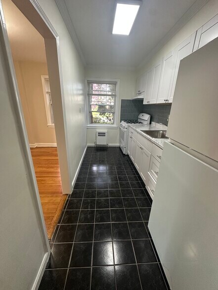 Building Photo - 90 Millburn Ave
