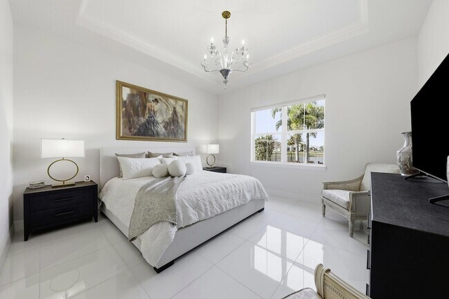 Building Photo - 10332 Northbrook Cir