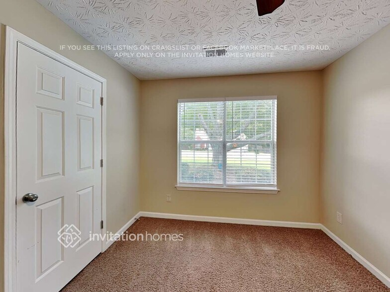 Building Photo - 1383 Wilkes Crest Ct