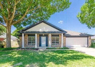 Building Photo - 6707 Carisbrooke Ln