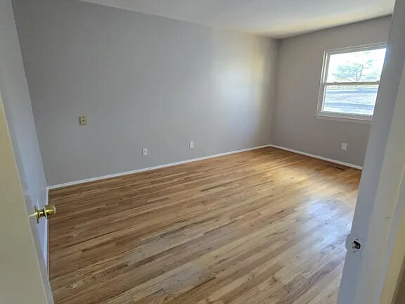 Building Photo - 5170 Phantom Ct