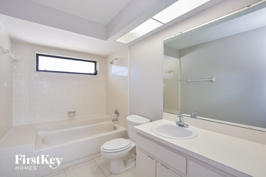 Building Photo - 1075 Shaffer Trail