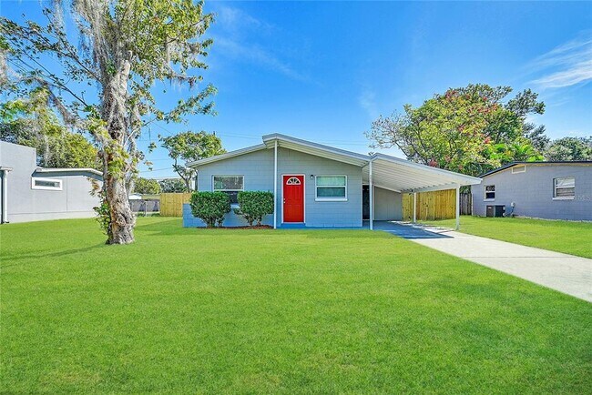 Building Photo - 5027 Kempston Dr