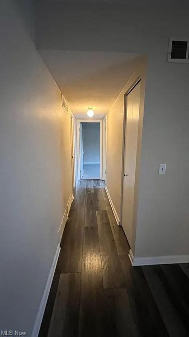 Building Photo - 1263 Lost Nation Rd