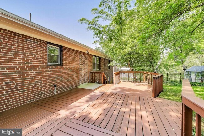 Building Photo - 3215 McComas Ave