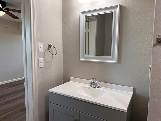 Building Photo - 11015 I-30 Frontage Rd