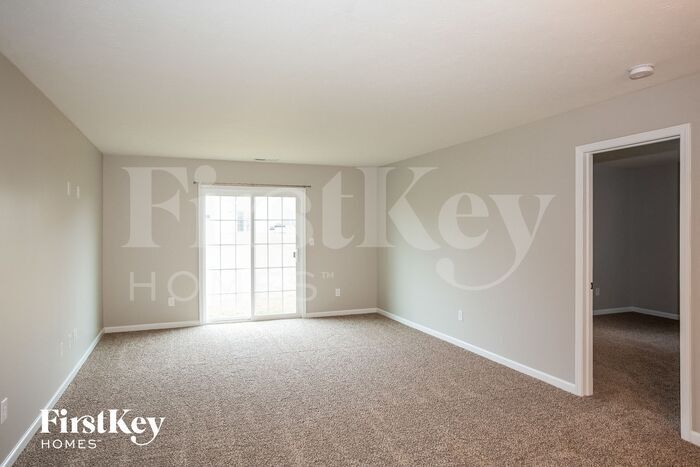 Building Photo - 659 Bobtail Dr