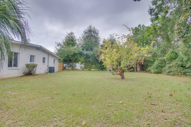 Building Photo - Updated 2BR/2BA Home Near Cordova Mall – Modern Updates & Convenient Location