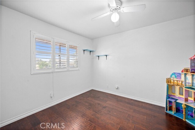 Building Photo - 10703 Valley Dr