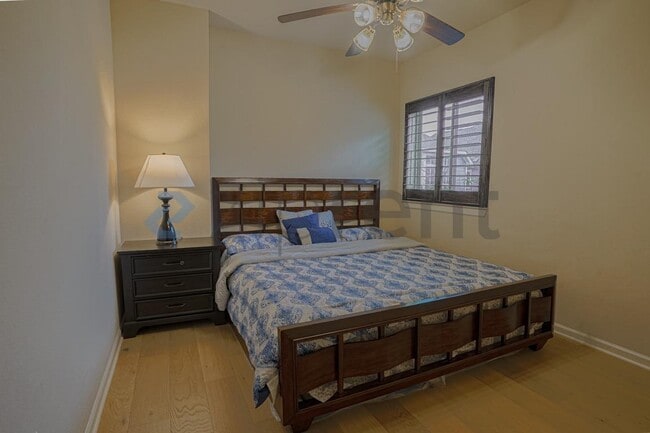 Building Photo - 1209 Savoy Ln