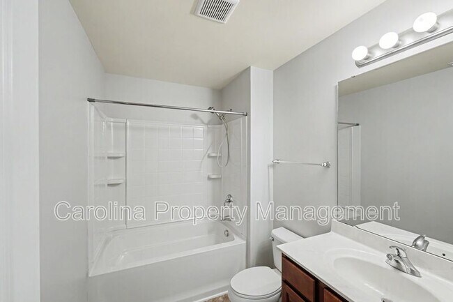Building Photo - 13983 Singleleaf Lane