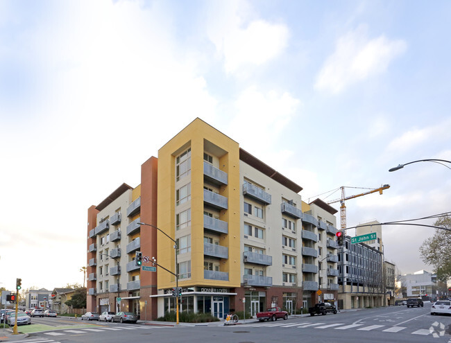 Primary Photo - Donner Lofts