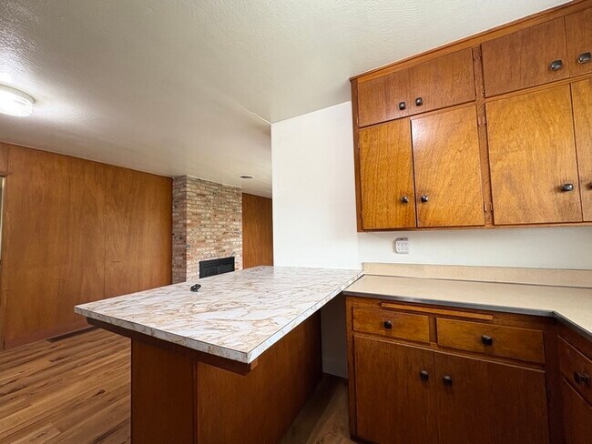 Building Photo - Beautiful 3 Bedroom For Rent in Sacramento!