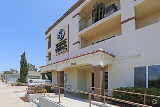 Building Photo - SOUTHERN HIGHLANDS