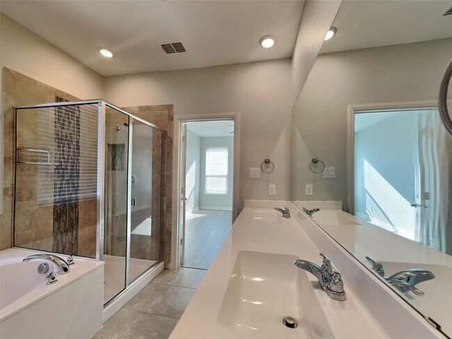 Building Photo - 5BR/4BA | Updated Single Family Home | 2-Car Garage | Gated backyard