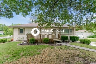 Building Photo - 4 Bedroom Pet-Friendly Home in Leavenworth, KS with Main Street Renewal