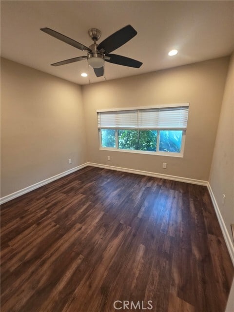 Building Photo - 9556 E Live Oak Ave