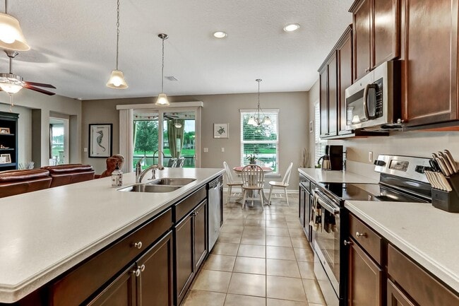 Building Photo - Woodbrier Subdivision with LAKE FRONTAGE