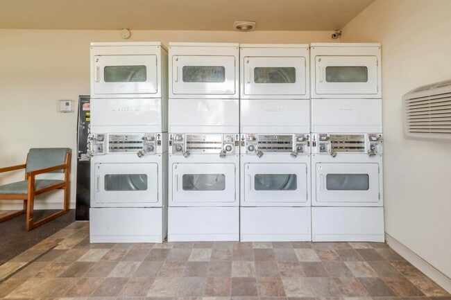 Building Photo - 3737 Sturgis Rd