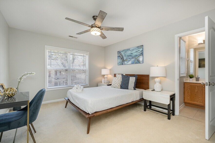 Building Photo - 4618 Merendino St