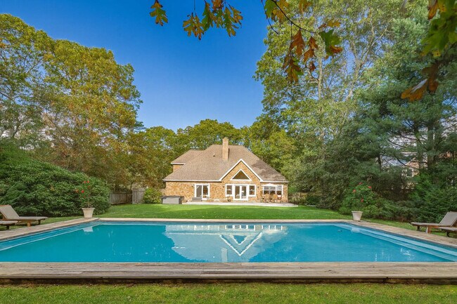 Building Photo - 30 Towhee Trail