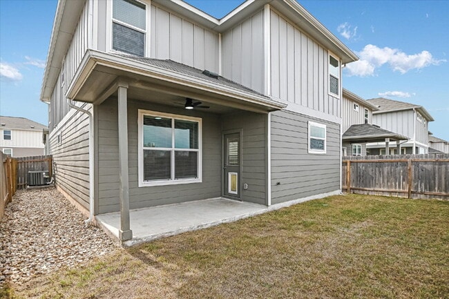 Building Photo - "Spacious 4-Bed, 3-Bath Manor Gem on Meachum Lane - 2487 Sq Ft of Comfort!"