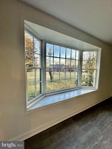 Building Photo - 16 W Marshall St