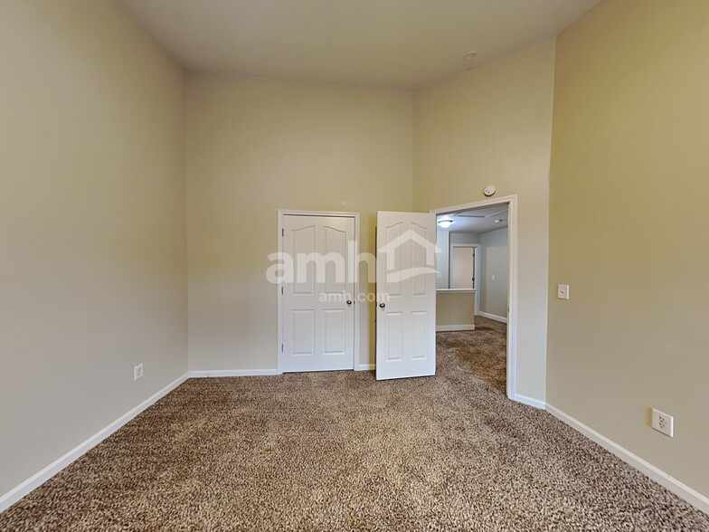 Building Photo - 5231 Apple Grove Rd