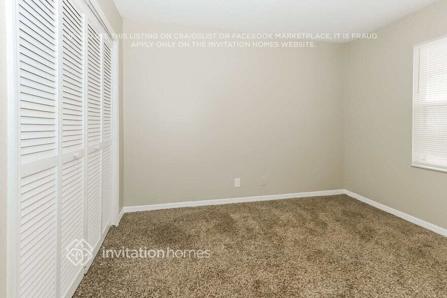 Building Photo - 21798 Philmont Ct