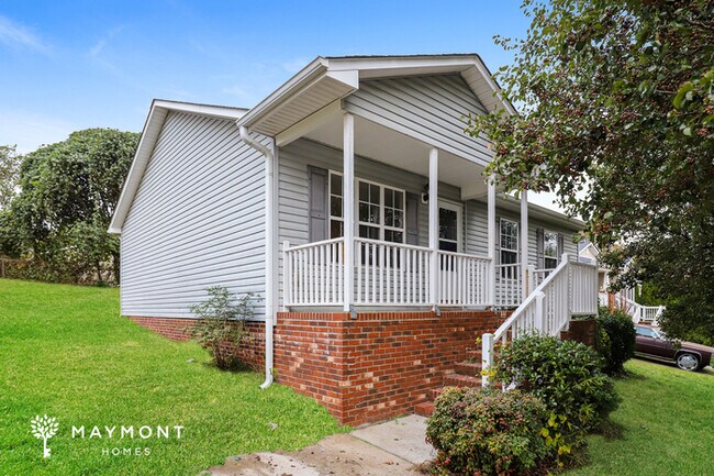 Building Photo - 1350 Woodruff Glen Dr