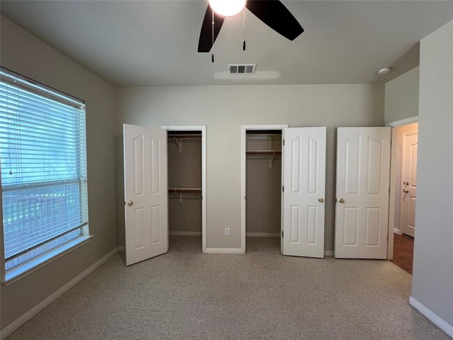 Building Photo - 2621 Sterling Panorama Ct